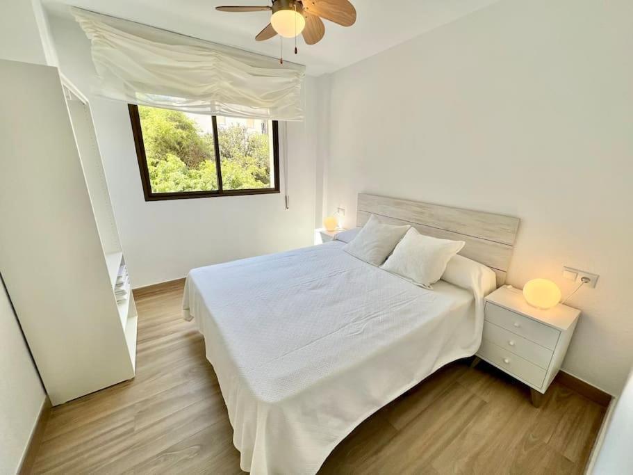 La Caleta Sea Views And Pool Apartment La Herradura  Exterior photo